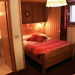 Petit Dahu - Et Restaurant 2* Cogne