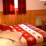 Petit Dahu - Et Restaurant 2* Cogne