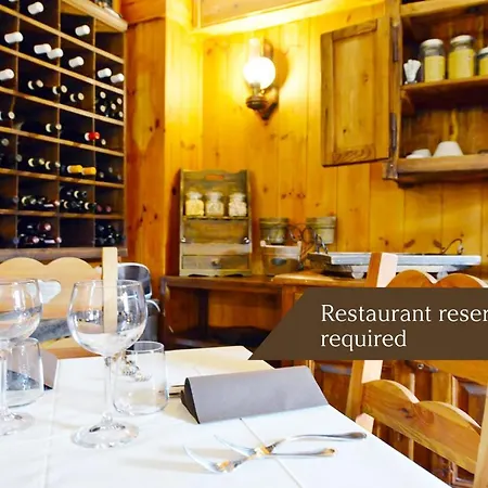 Petit Dahu - Et Restaurant Hotel 2*