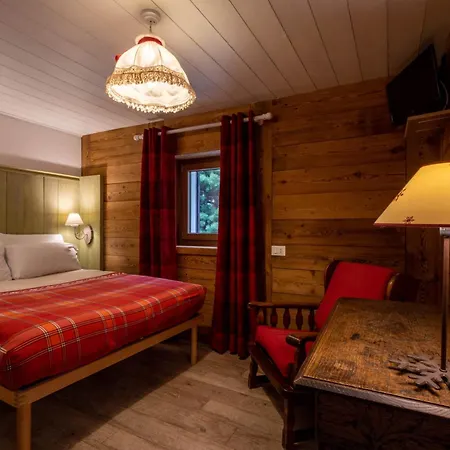 Hotel Petit Dahu - Et Restaurant 2*