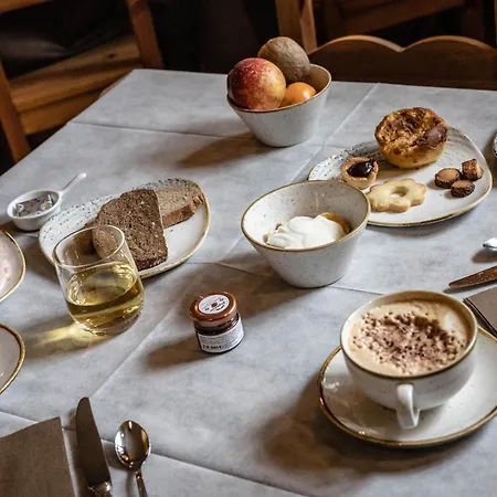 Petit Dahu - Et Restaurant 2*