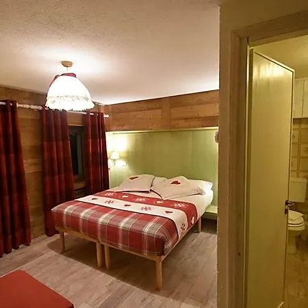 Hotel Petit Dahu - Et Restaurant Cogne