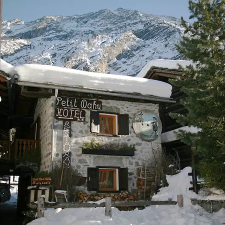 Petit Dahu - Et Restaurant 2* Cogne