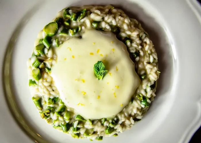 Petit Dahu - Et Restaurant Hotel 2*