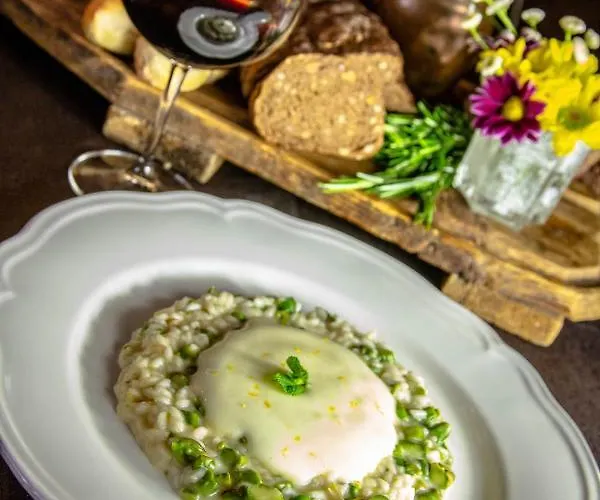 Petit Dahu - Et Restaurant Cogne