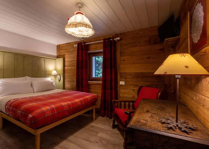 Hotel Petit Dahu - Et Restaurant 2*