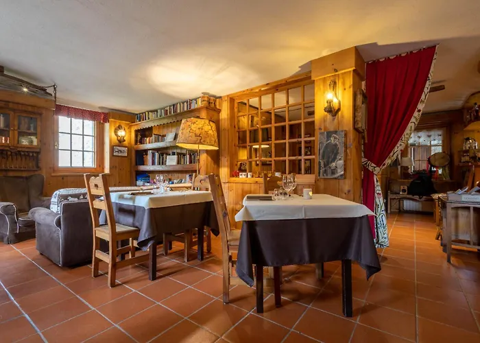 Petit Dahu - Et Restaurant 2* Cogne