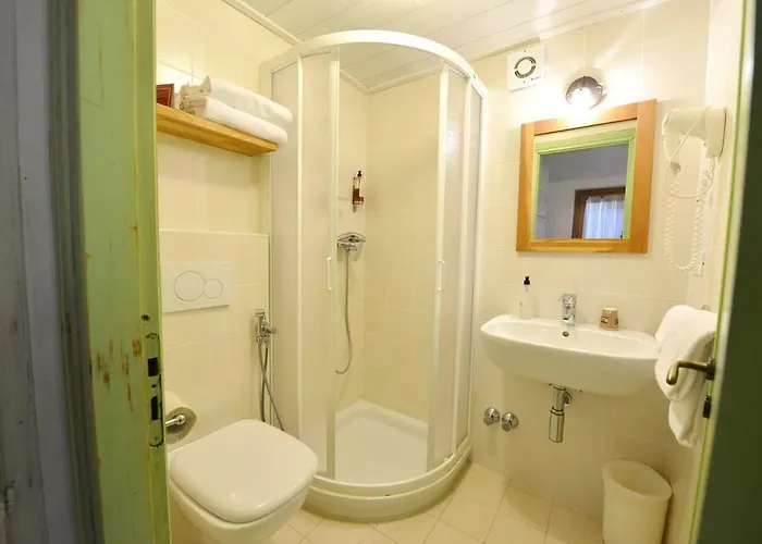 Petit Dahu - Et Restaurant Cogne